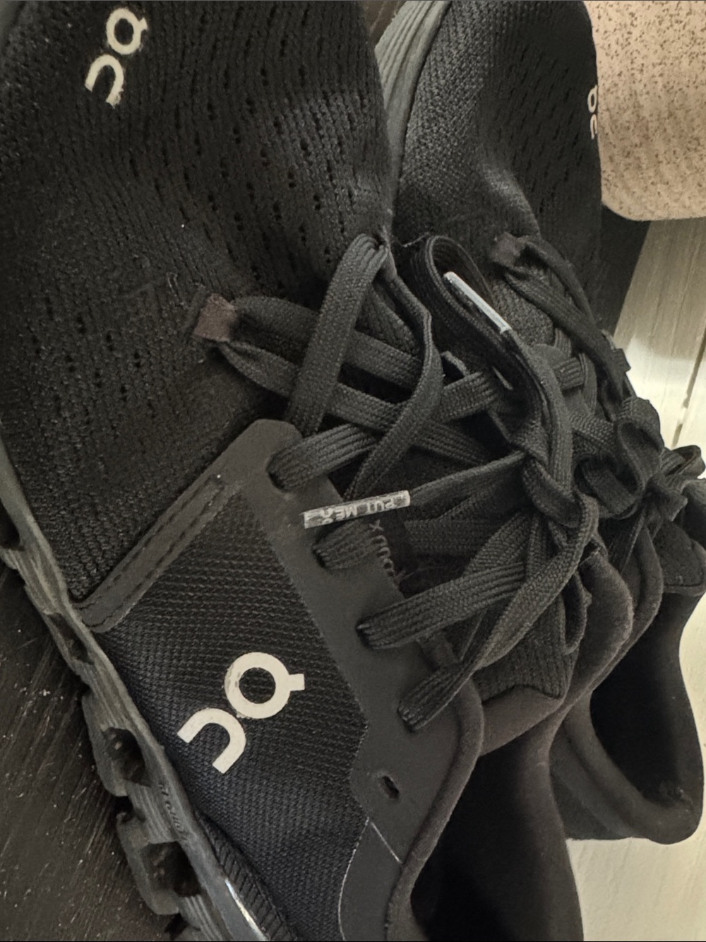 On Running cloud x Black Athletic Sneakers with White Logo - Picture 10 of 16